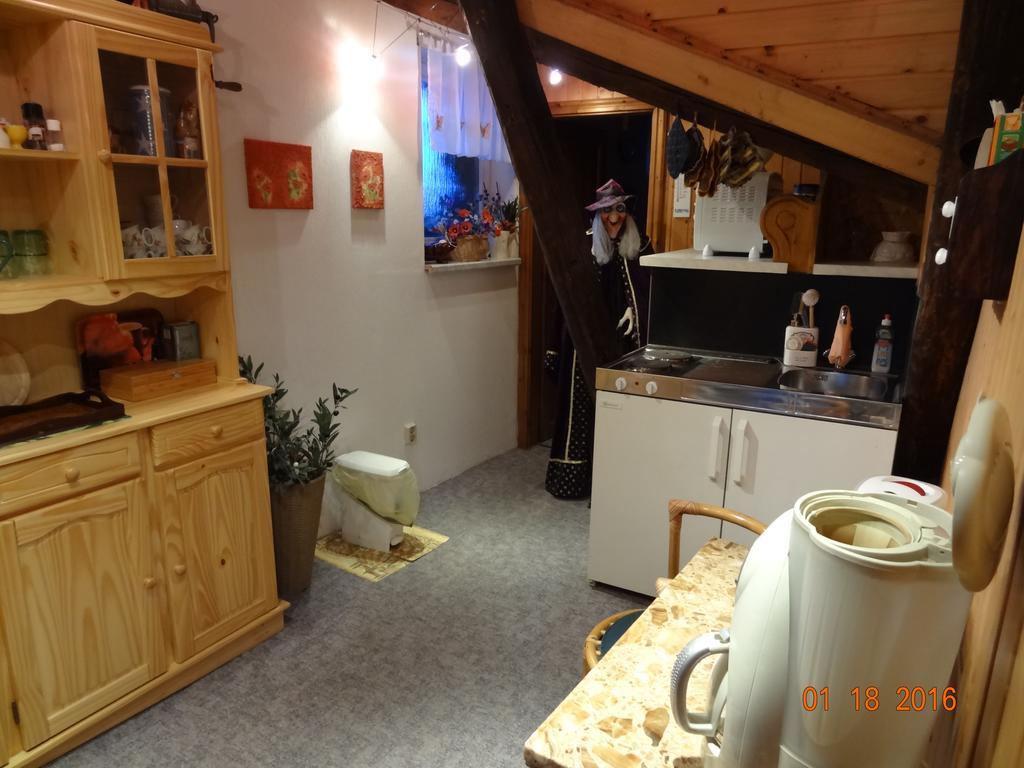 Ferienwohnungen Im Fachwerkhaus Quedlinbourg Chambre photo